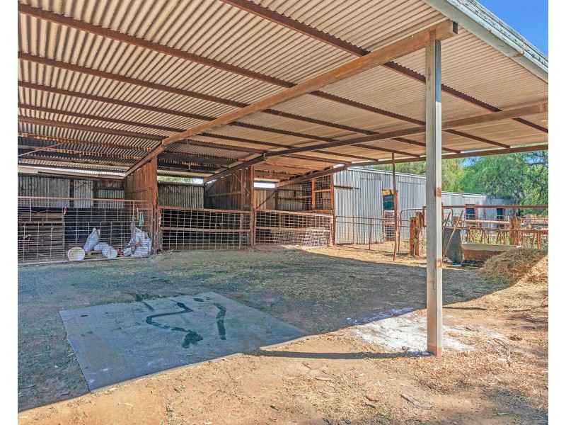 1520 Simmie Road, Strathallan, Echuca VIC 3564