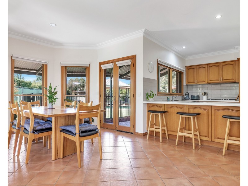 16 River Park Drive, Moama NSW 2731