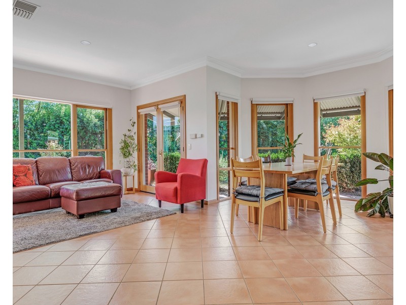 16 River Park Drive, Moama NSW 2731