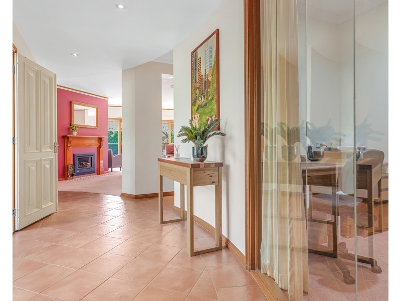 16 River Park Drive, Moama NSW 2731