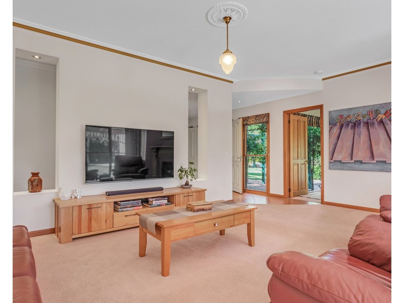 16 River Park Drive, Moama NSW 2731