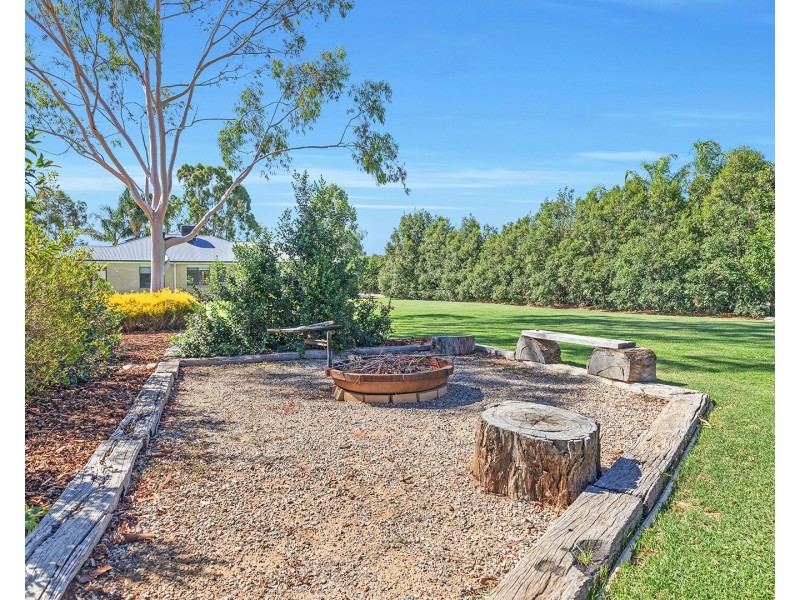 12 Ainsley Court, Echuca VIC 3564