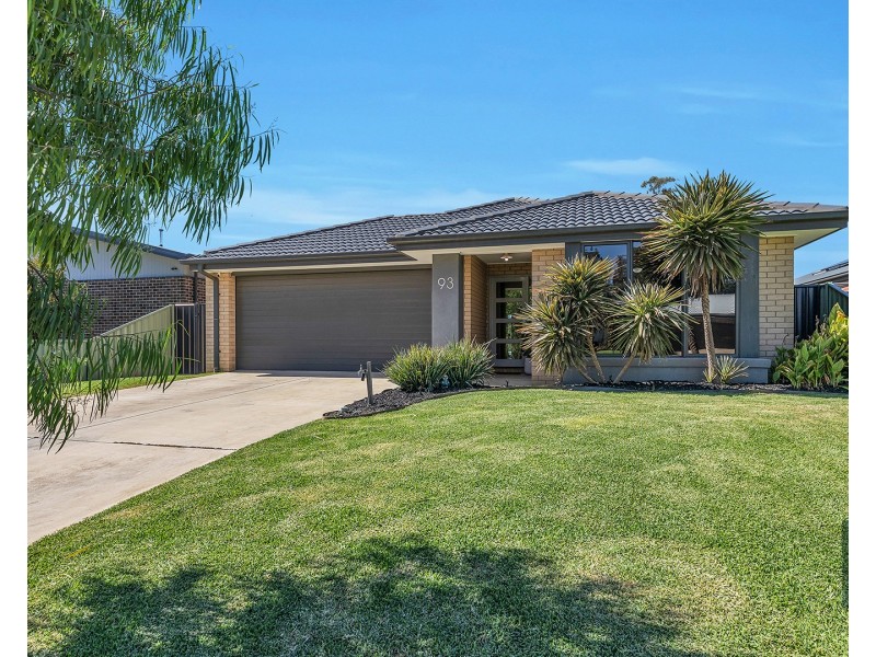 93 Mayflower Drive, Moama NSW 2731