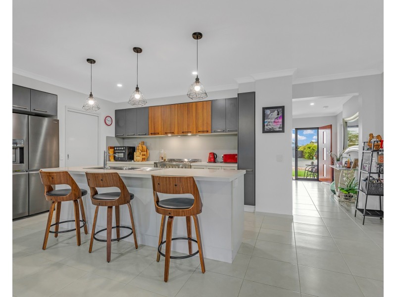 8 Yellow Gum Court, Moama NSW 2731