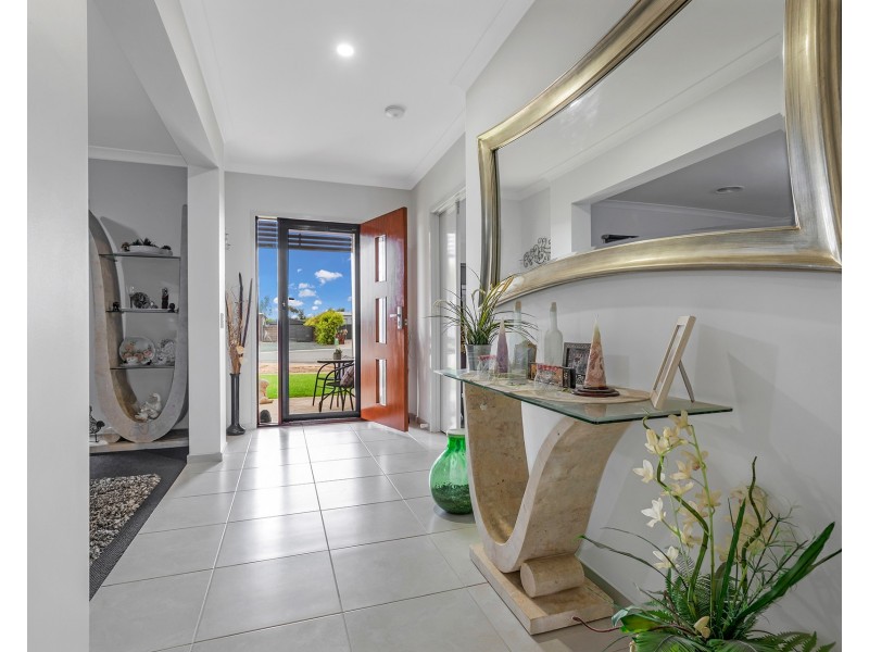 8 Yellow Gum Court, Moama NSW 2731