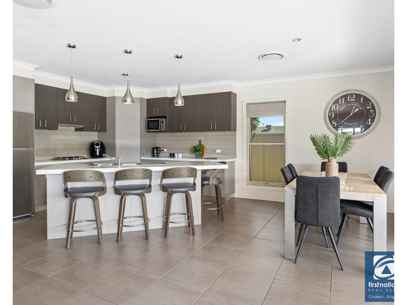 16 Whitby Avenue, Echuca VIC 3564