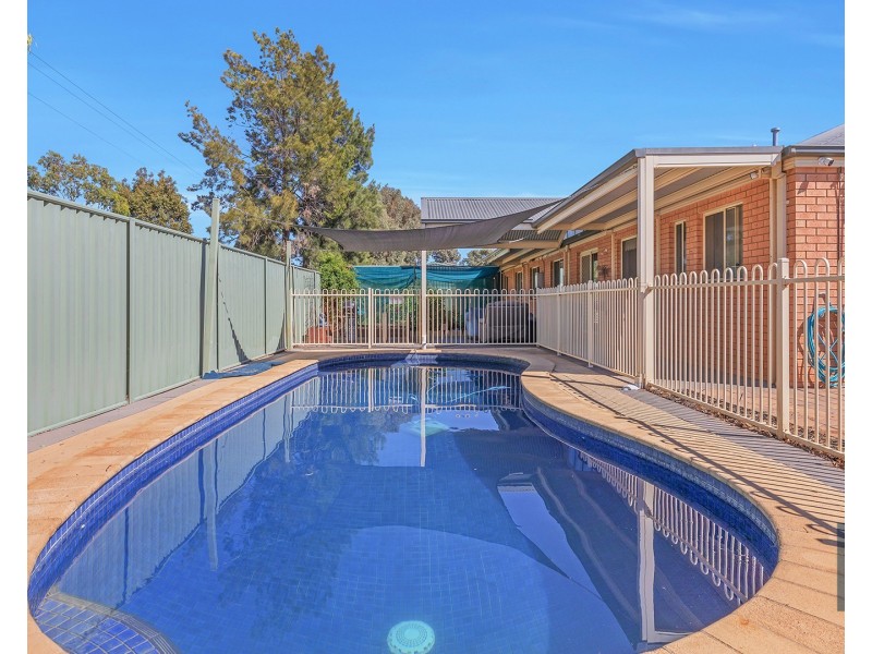 67 Woodlands Circuit, Echuca VIC 3564