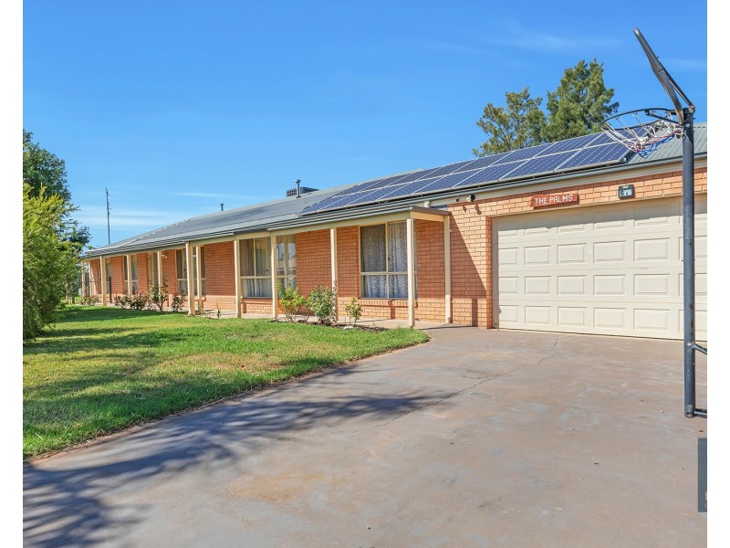 67 Woodlands Circuit, Echuca VIC 3564