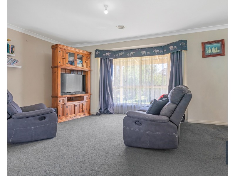 67 Woodlands Circuit, Echuca VIC 3564