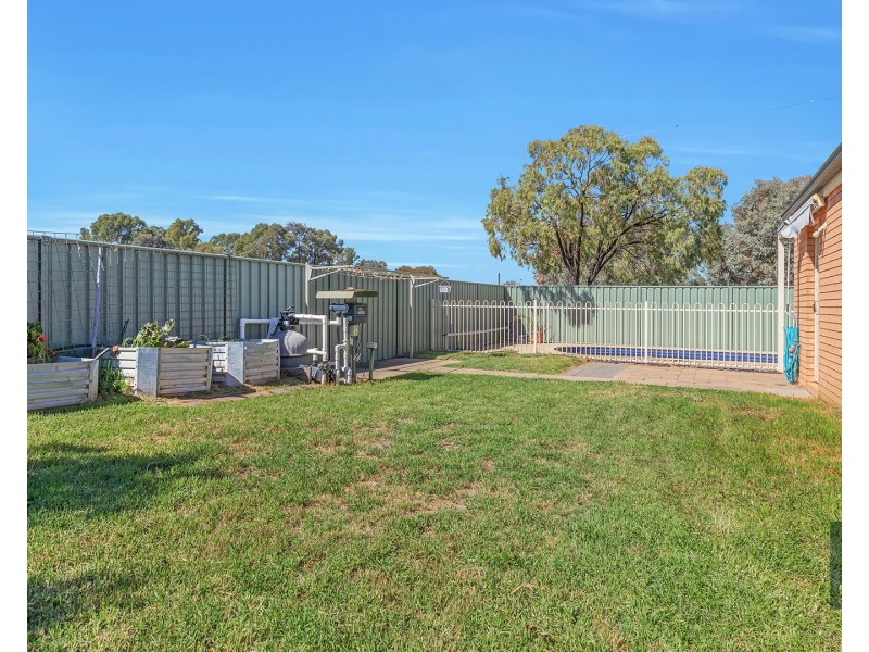 67 Woodlands Circuit, Echuca VIC 3564