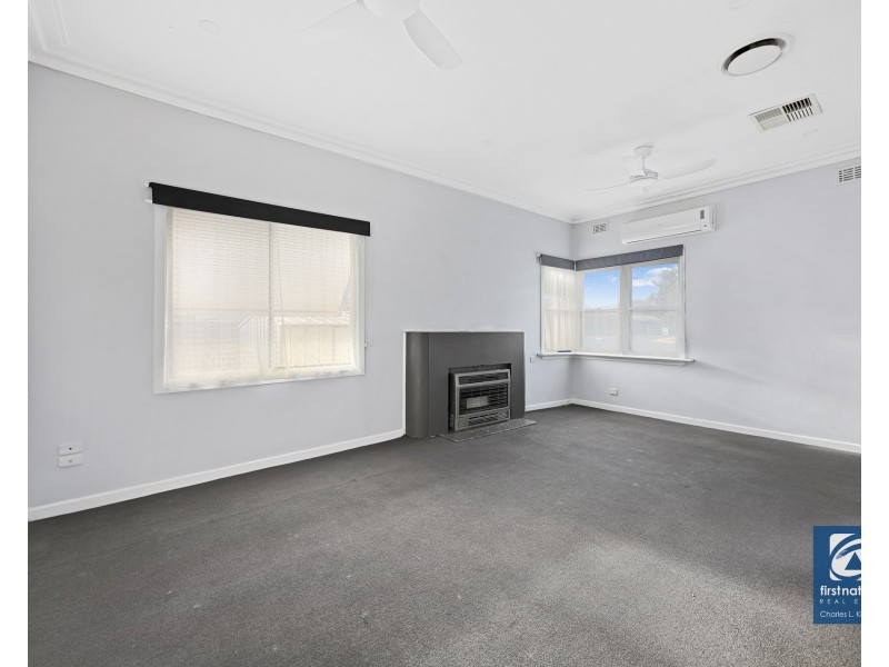 274 Ogilvie Avenue, Echuca VIC 3564