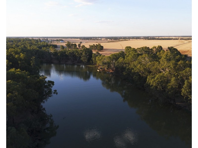 1771 Perricoota Road, Moama NSW 2731