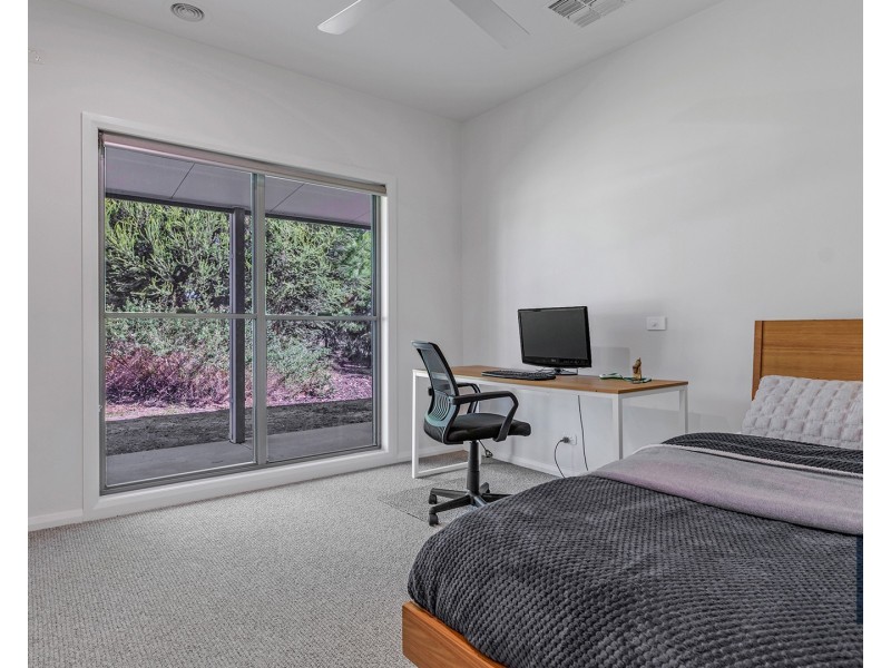 9 Wharparilla Drive, Echuca VIC 3564