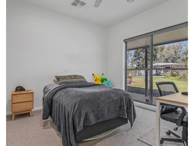 9 Wharparilla Drive, Echuca VIC 3564