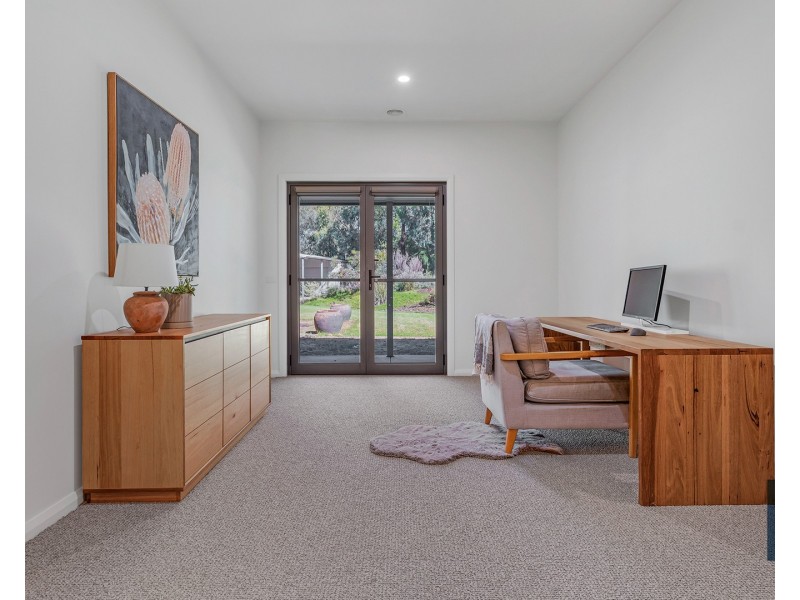 9 Wharparilla Drive, Echuca VIC 3564