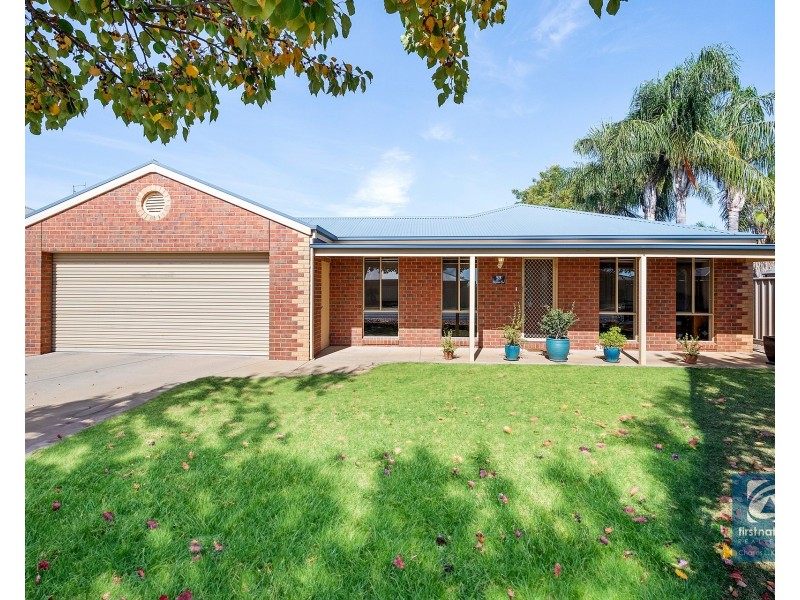 53 Mcswain Road, Echuca VIC 3564