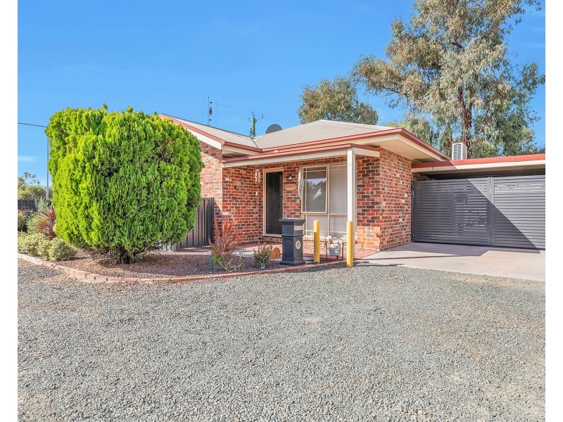 2/55 Perricoota Road, Moama NSW 2731