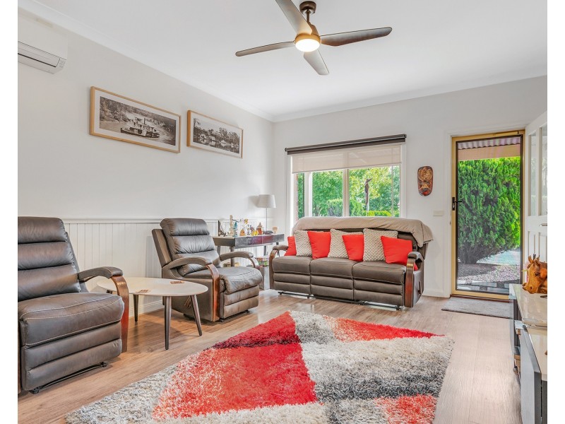 2/55 Perricoota Road, Moama NSW 2731