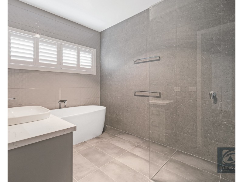 3/4 Simmie Street, Echuca VIC 3564