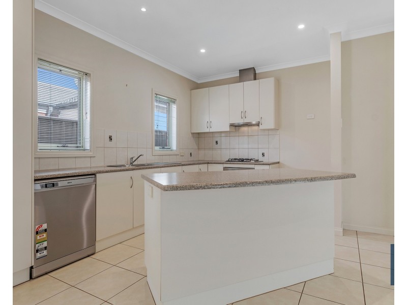 48 Declan Way, Echuca VIC 3564