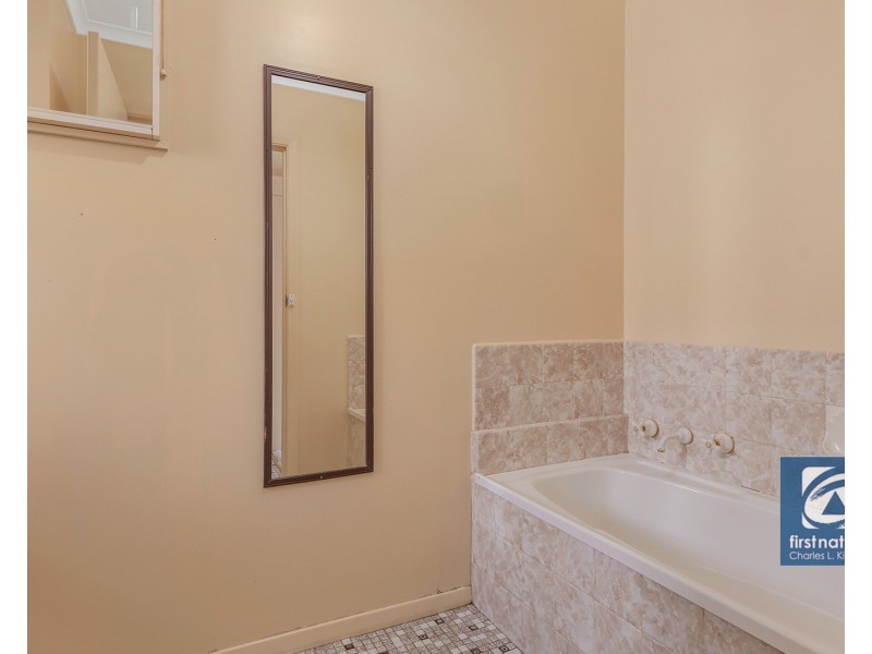 25 Crossen Street, Echuca VIC 3564