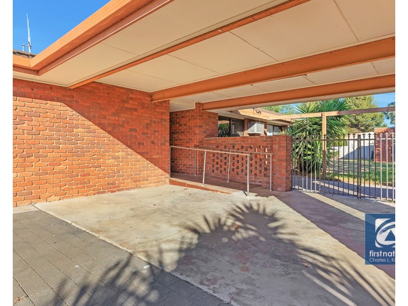 5 Lachlan Crescent, Echuca VIC 3564