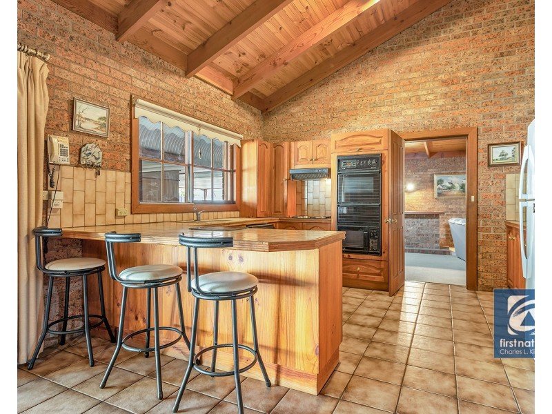 2 Lachlan Crescent, Echuca VIC 3564