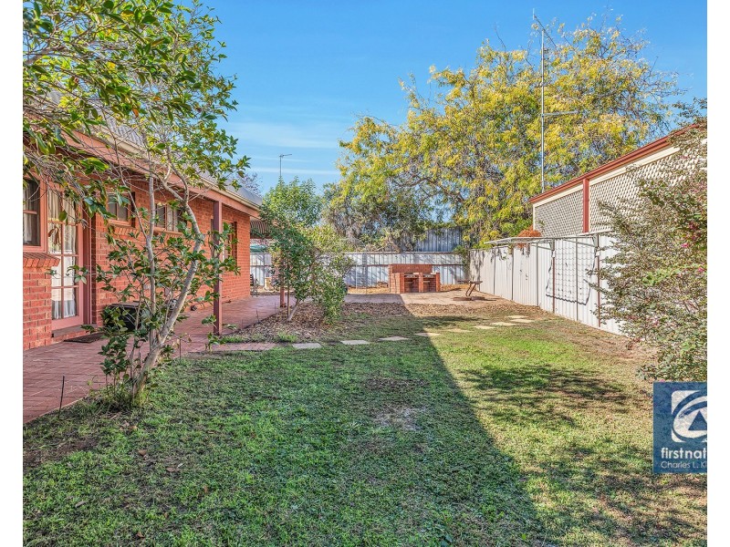 2 Lachlan Crescent, Echuca VIC 3564