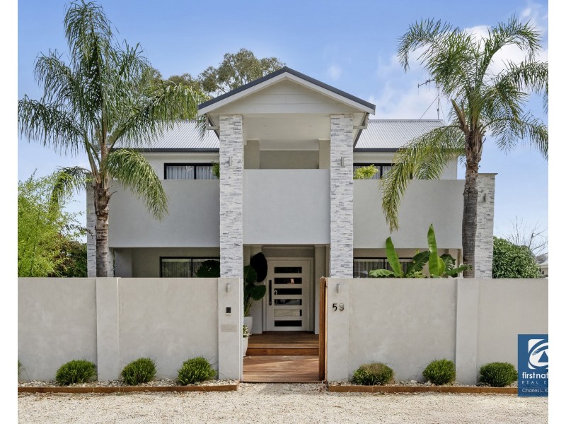 59 Campaspe Esplanade, Echuca VIC 3564