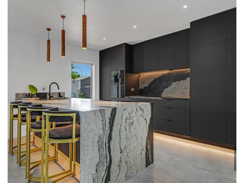 59 Campaspe Esplanade, Echuca VIC 3564