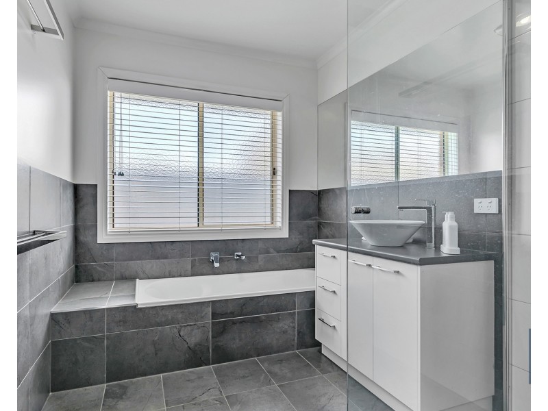 6 Rosendale Court, Echuca VIC 3564