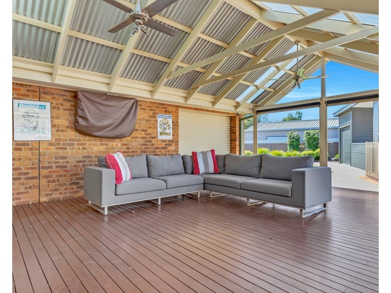 6 Rosendale Court, Echuca VIC 3564