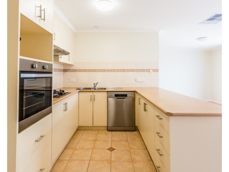4 Patrick Place, Echuca VIC 3564