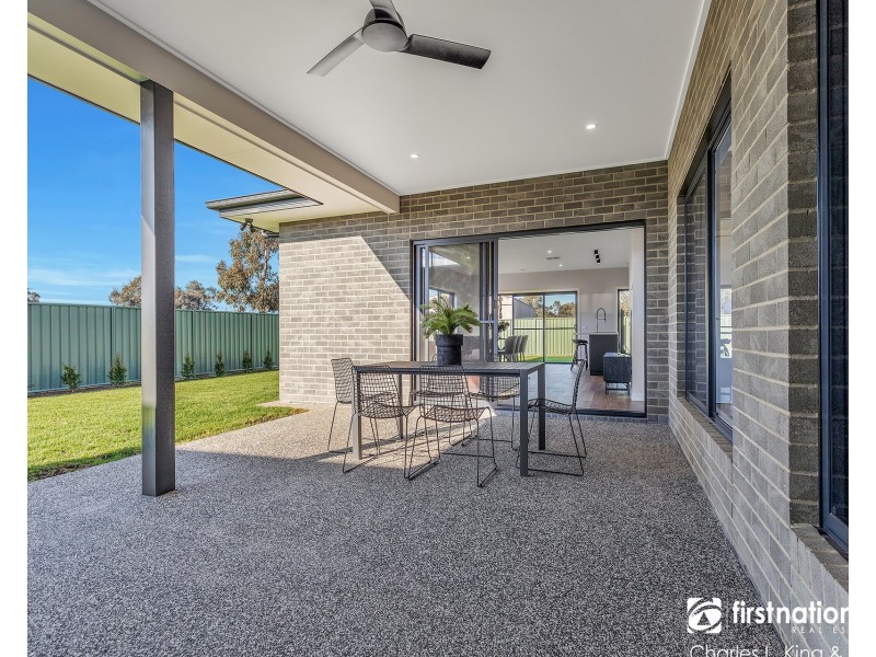 30 Emmylou Place, Moama NSW 2731