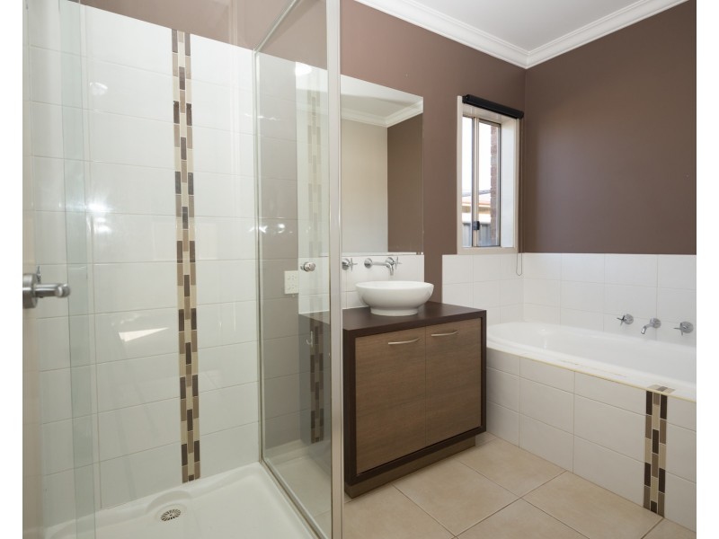 2/22 James Street, Echuca VIC 3564