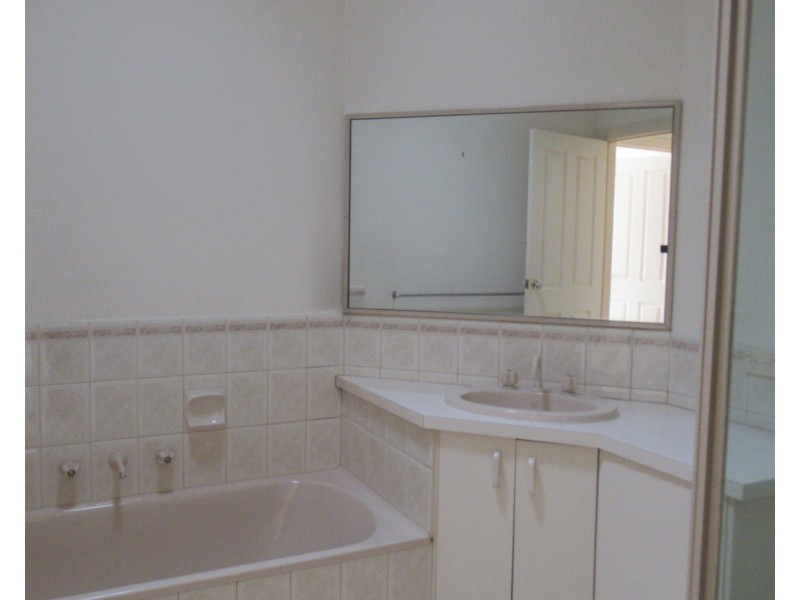 1/135 Pakenham Street, Echuca VIC 3564