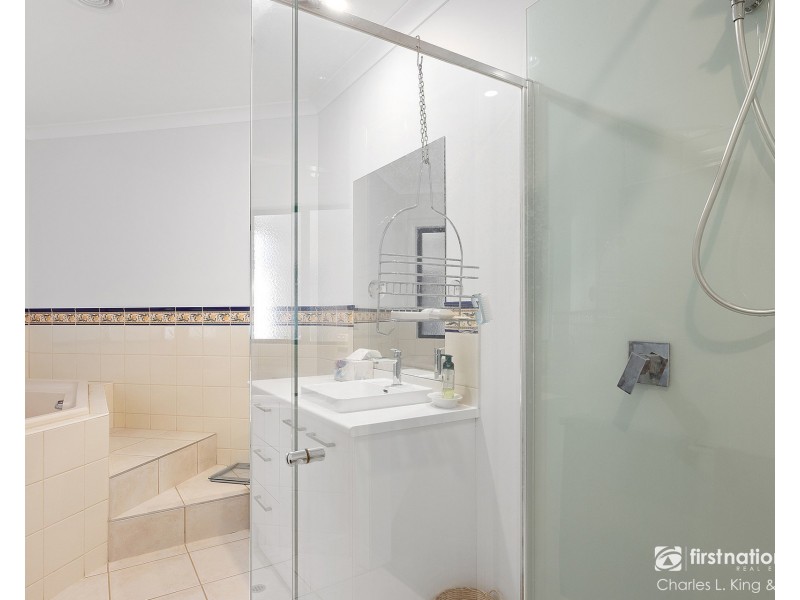 5  Lagoona Drive, Echuca VIC 3564