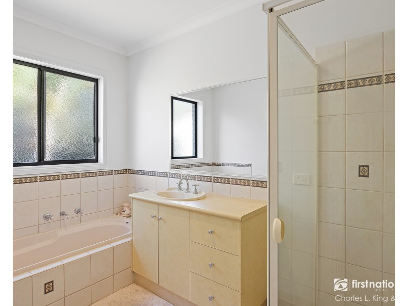 5  Lagoona Drive, Echuca VIC 3564