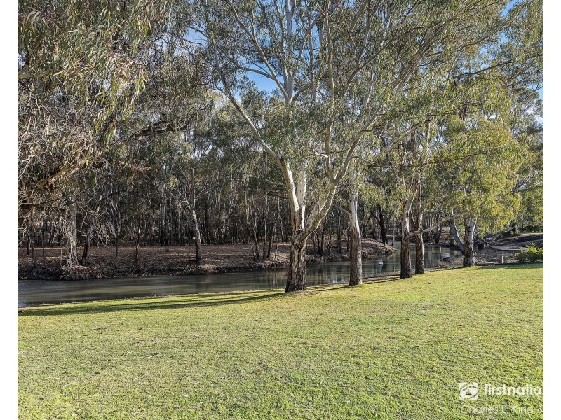 5  Lagoona Drive, Echuca VIC 3564