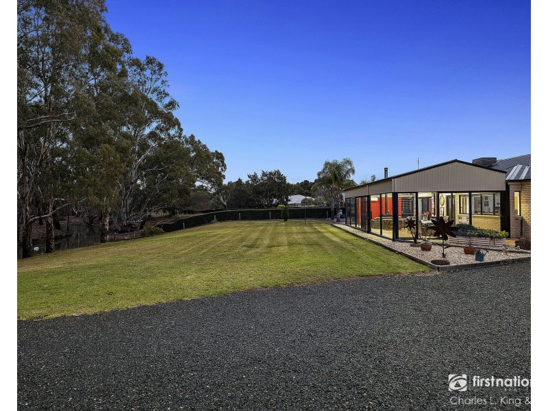 5  Lagoona Drive, Echuca VIC 3564