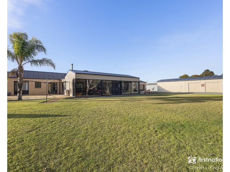 5  Lagoona Drive, Echuca VIC 3564