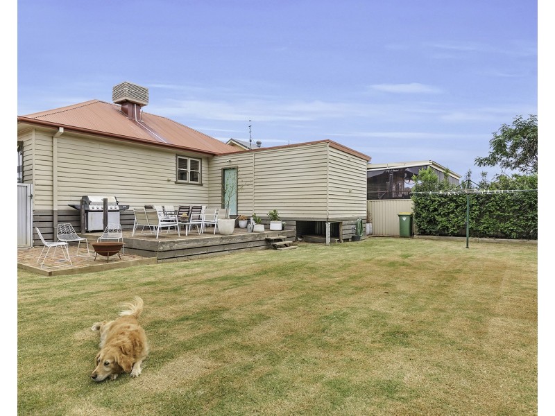 2/8 Moore Street, Echuca VIC 3564