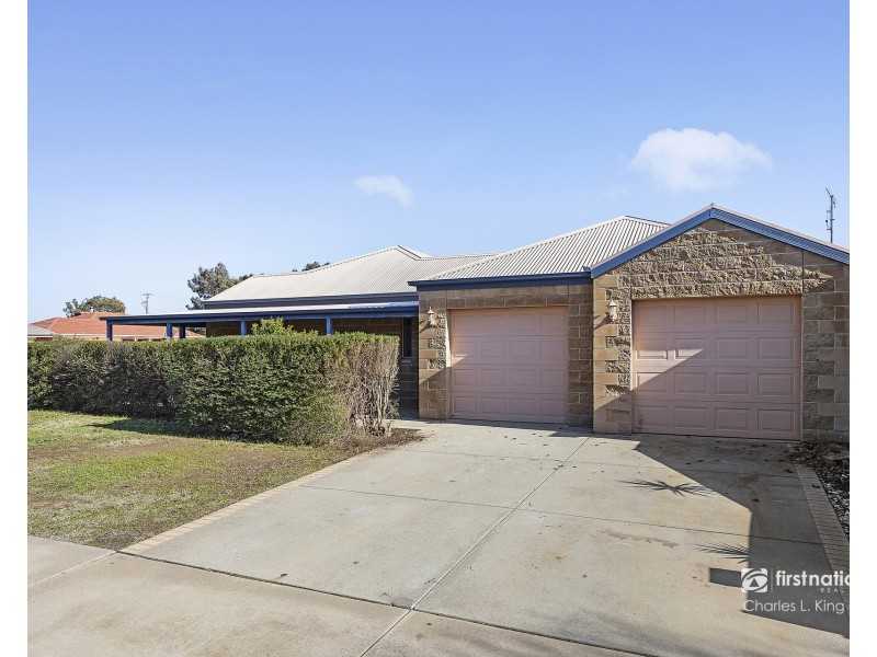 40 Woodlands Circuit, Echuca VIC 3564
