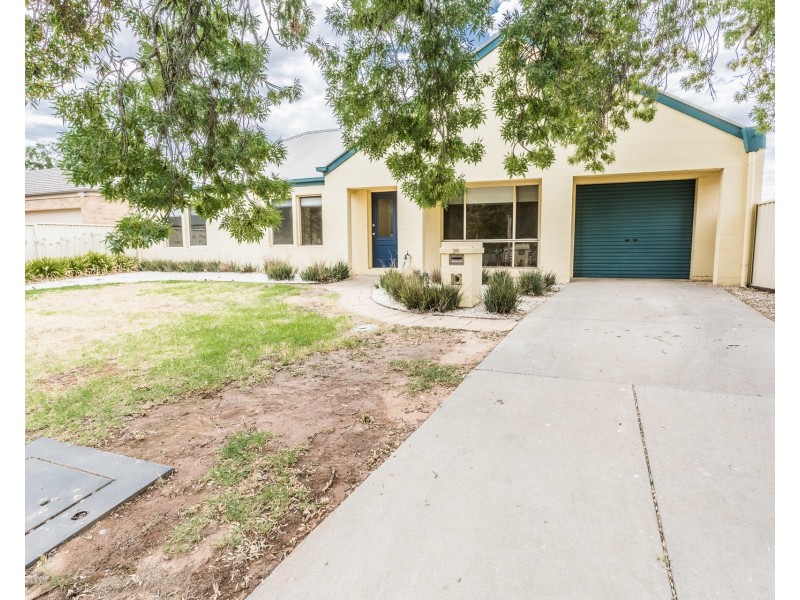 20 Henry Street, Echuca VIC 3564