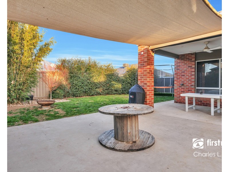 37 Magnolia Drive, Echuca VIC 3564