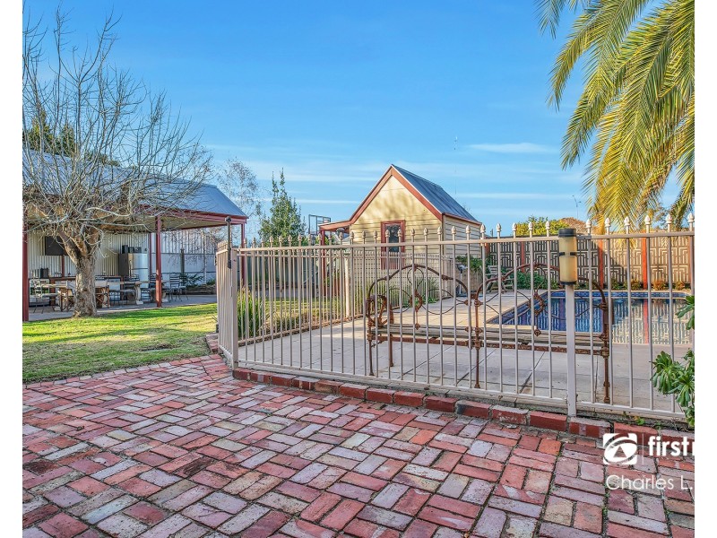54 Francis Street, Echuca VIC 3564