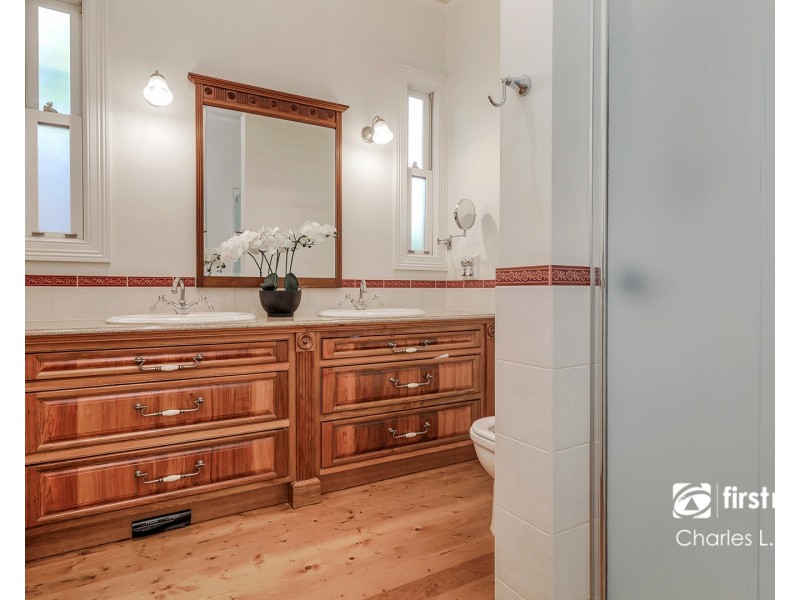 54 Francis Street, Echuca VIC 3564