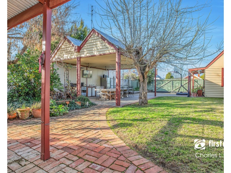 54 Francis Street, Echuca VIC 3564