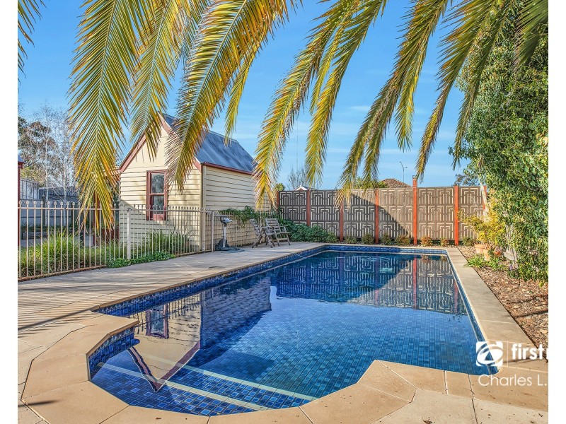 54 Francis Street, Echuca VIC 3564