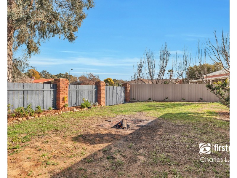 14 Walgett Court, Echuca VIC 3564